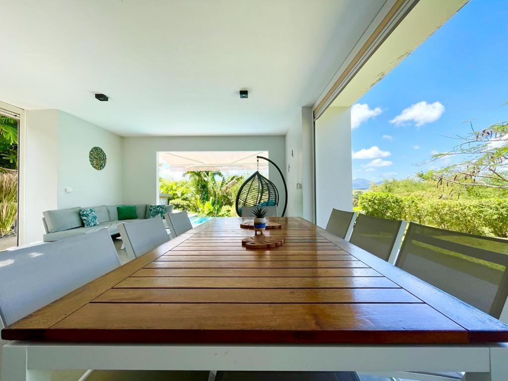 Villa Kumquat Avec Piscine Et Vue Sur Les Montagnes Petit-Bourg Exterior foto