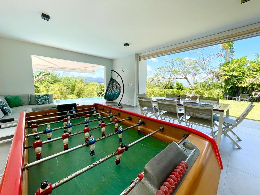 Villa Kumquat Avec Piscine Et Vue Sur Les Montagnes Petit-Bourg Exterior foto
